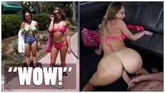 Jouer Sexe hard avec un curieux baisé dans la voiture