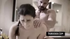 Afspelen Valentina Nappi: hete brunette meid in hardcore poesje-licking actie