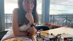 تشغيل التاريخ الأول 'اللعنة: Teen Katty West يحصل على رطب في الأماكن العامة مع Disdiger1