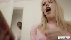 Reproducir Trío de trío a pelo con Ana Foxxx e Izzy Wilde