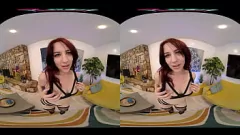 Redare Redhead VR Star porno Jessica Ryan în ciorapi pline de spermă